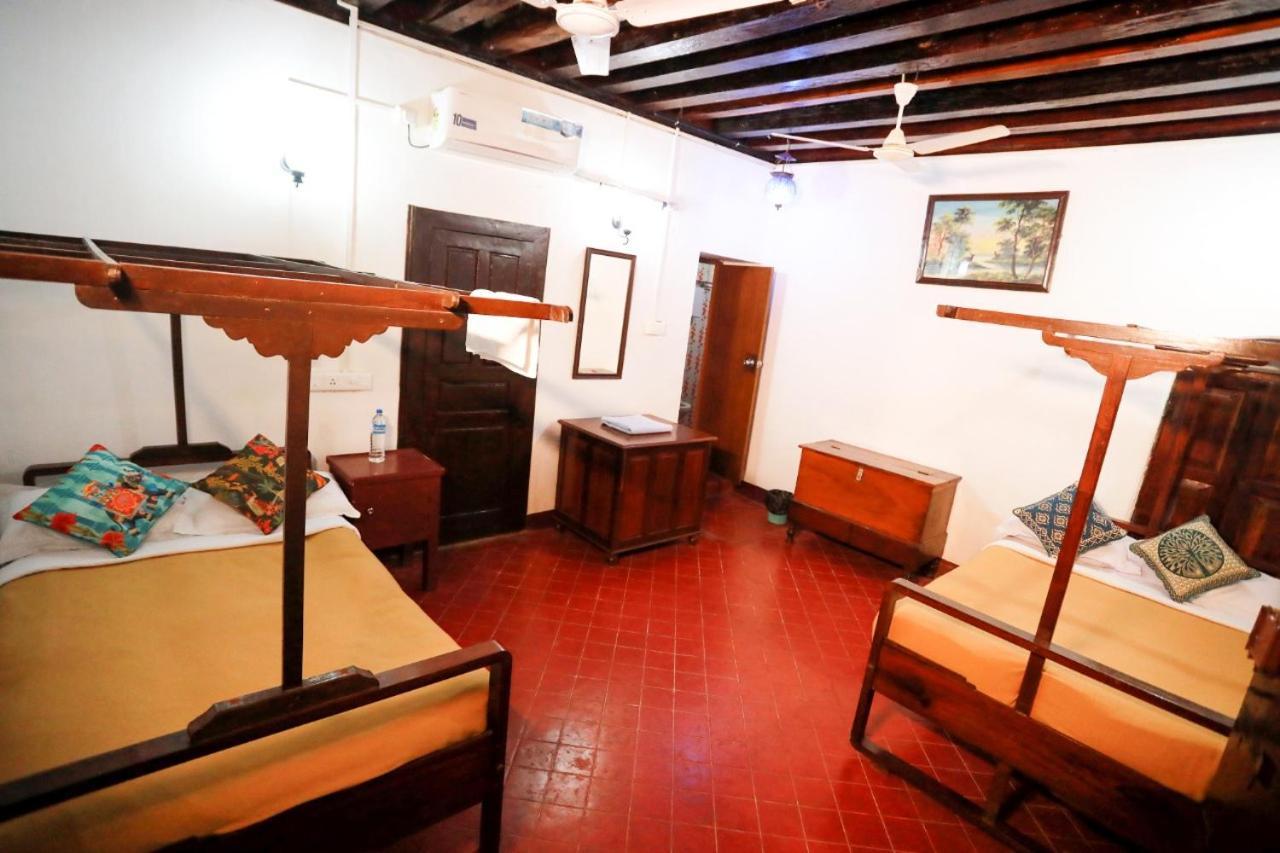 Srivilas Pudunagaram エクステリア 写真