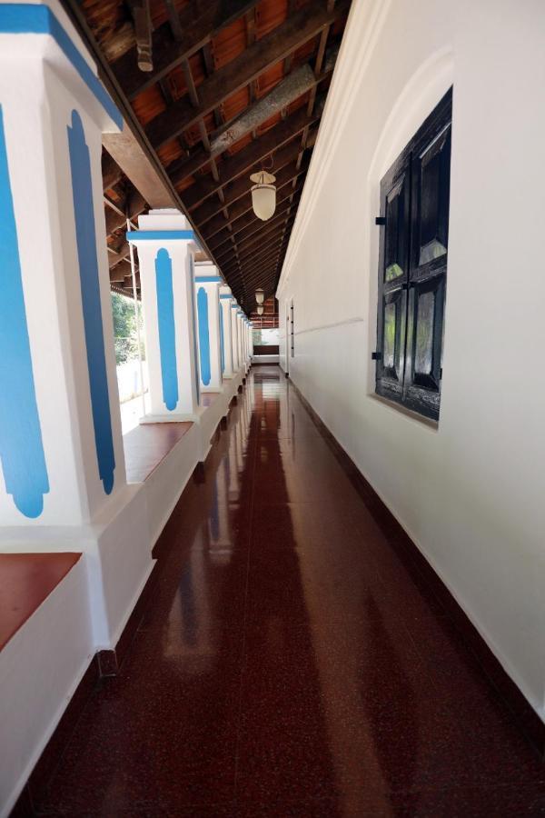 Srivilas Pudunagaram エクステリア 写真