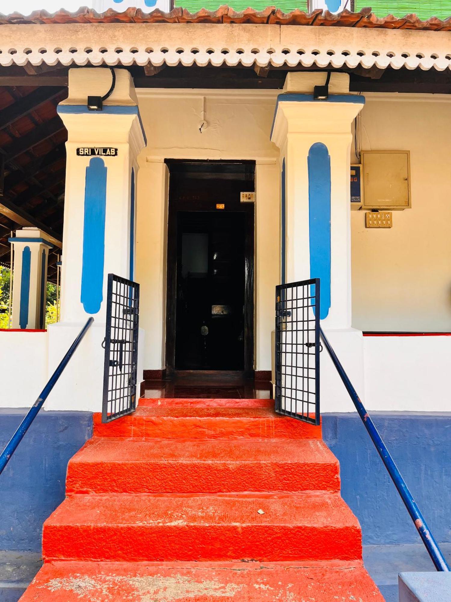 Srivilas Pudunagaram エクステリア 写真